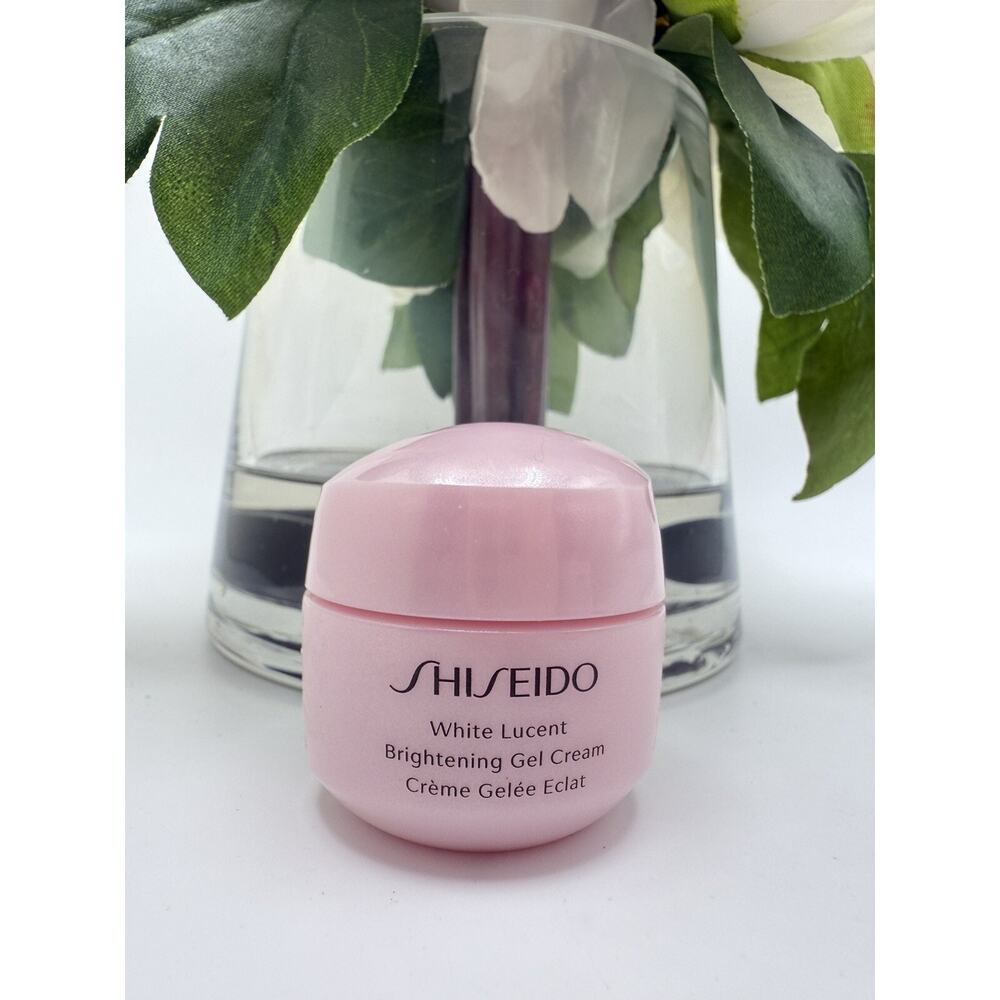 3 Shiseido White Lucent Brightening Gel Cream Travel Size 15ml / 0.53oz Each - Picture 2 of 3